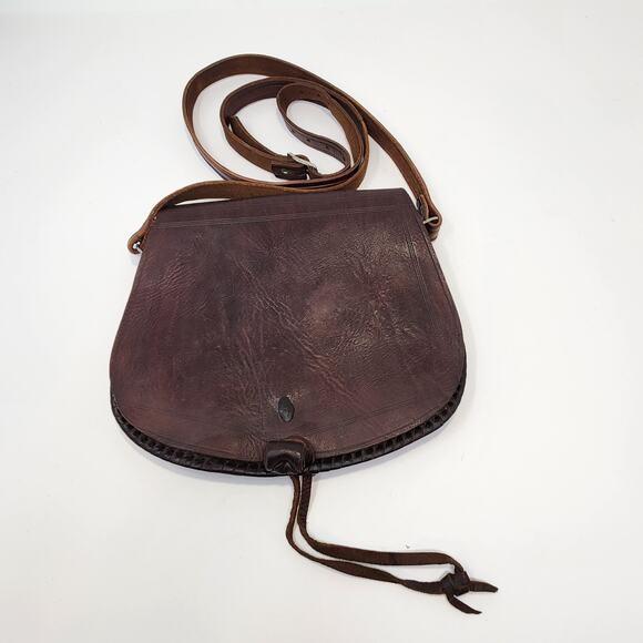 Artisan Brown Leather Crossbody Saddle Bag Handmade Boho Adjustable Strap - Picture 1 of 6